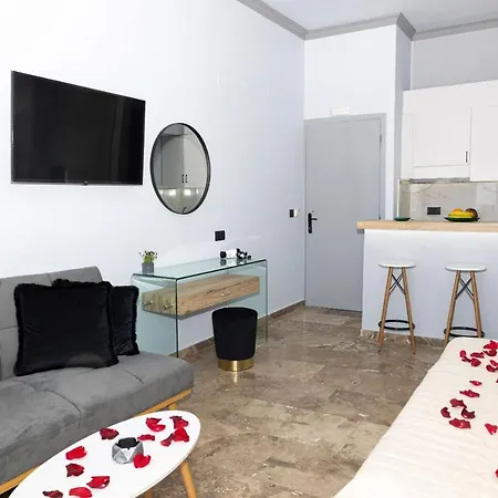 Apartman Queen Mary Beachfront Ajía Marína
